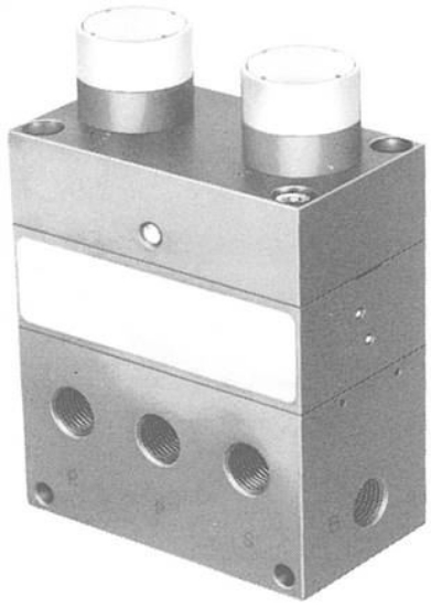 تصویر T-5/3-1/4 (4578) شیر پنوماتیک با فرمان پوش باتن (دکمه فشاری) فستو 