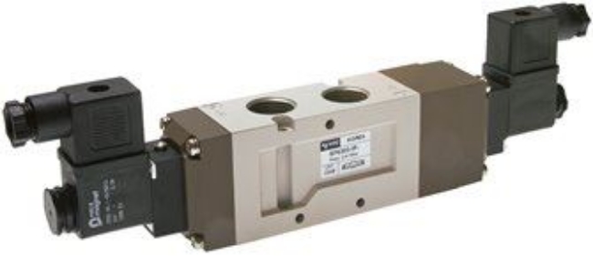 5/3-way solenoid valves G 1/2", Series SF6000